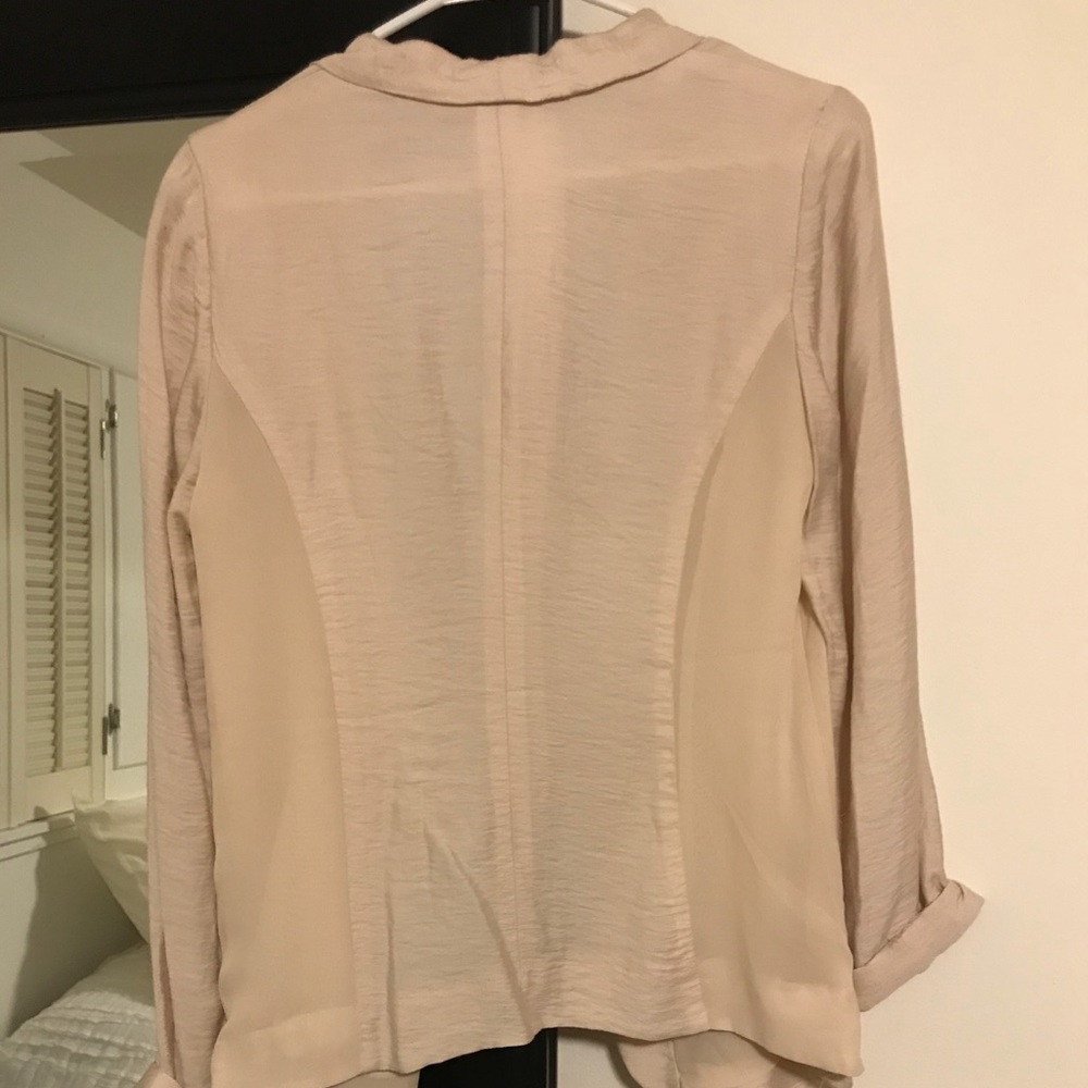 Cream blazer - Picture 3 of 4